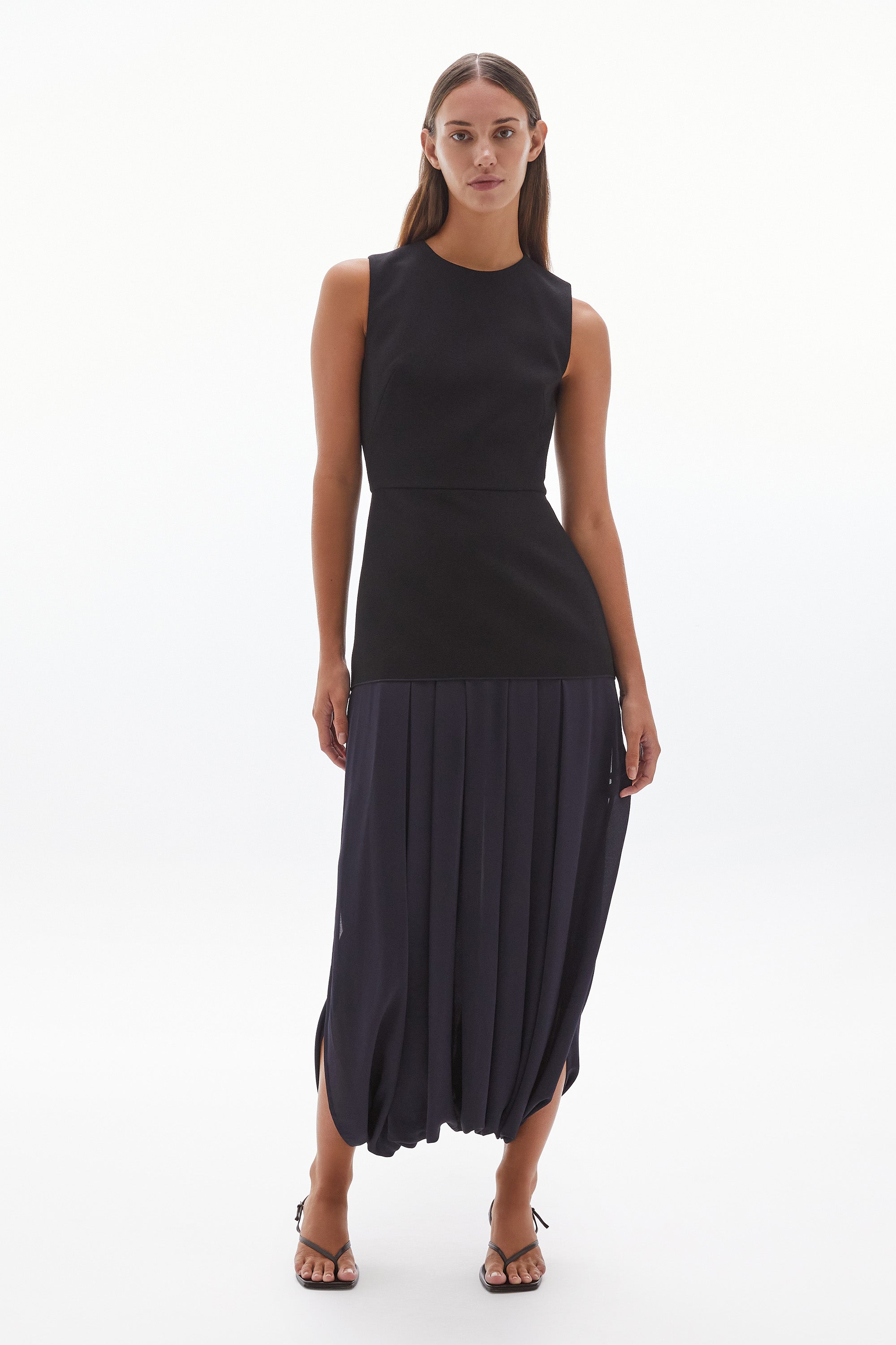 Inez Crepe Silk Loop Dress Black/Ink