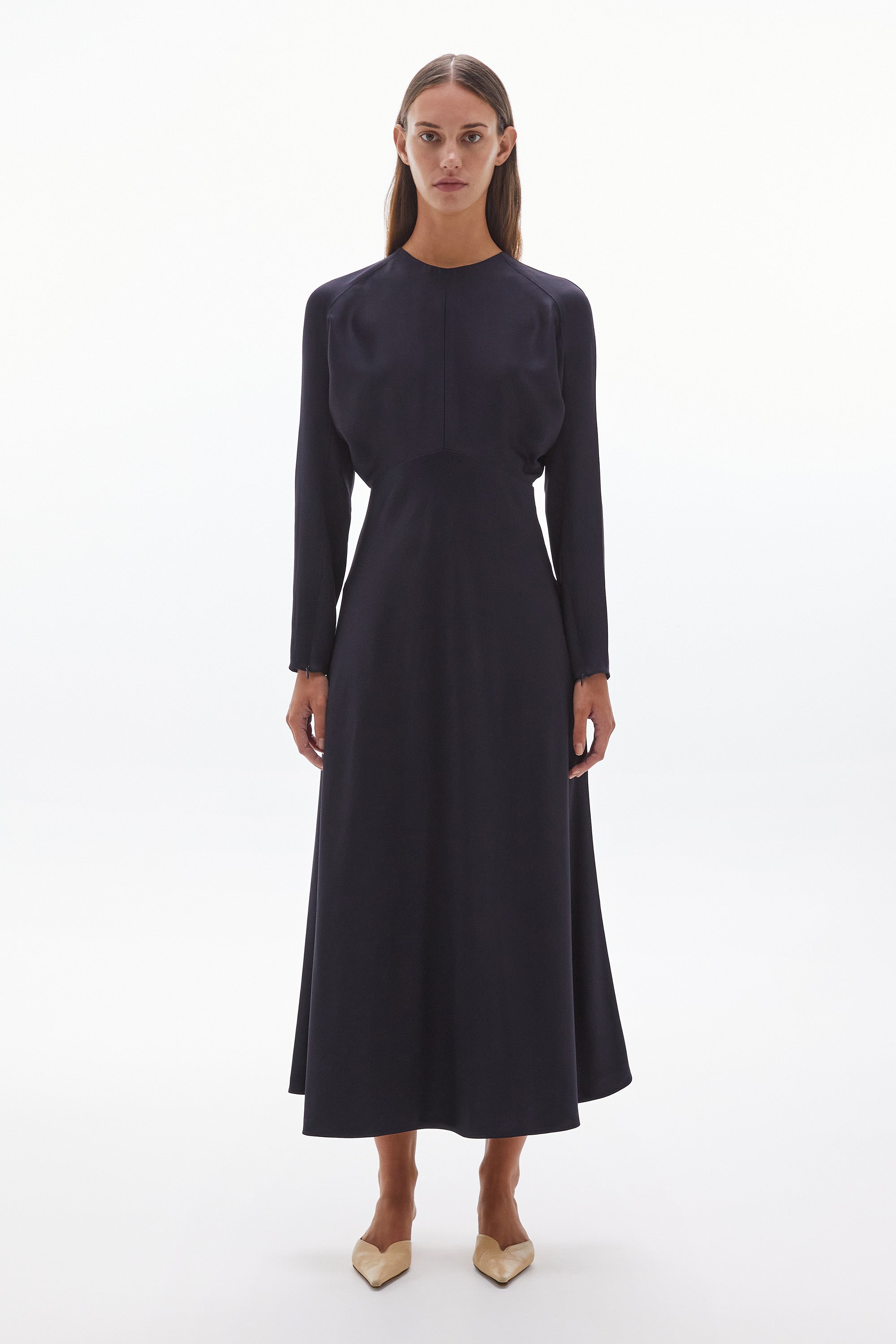 Noa Magyar Dress Ink
