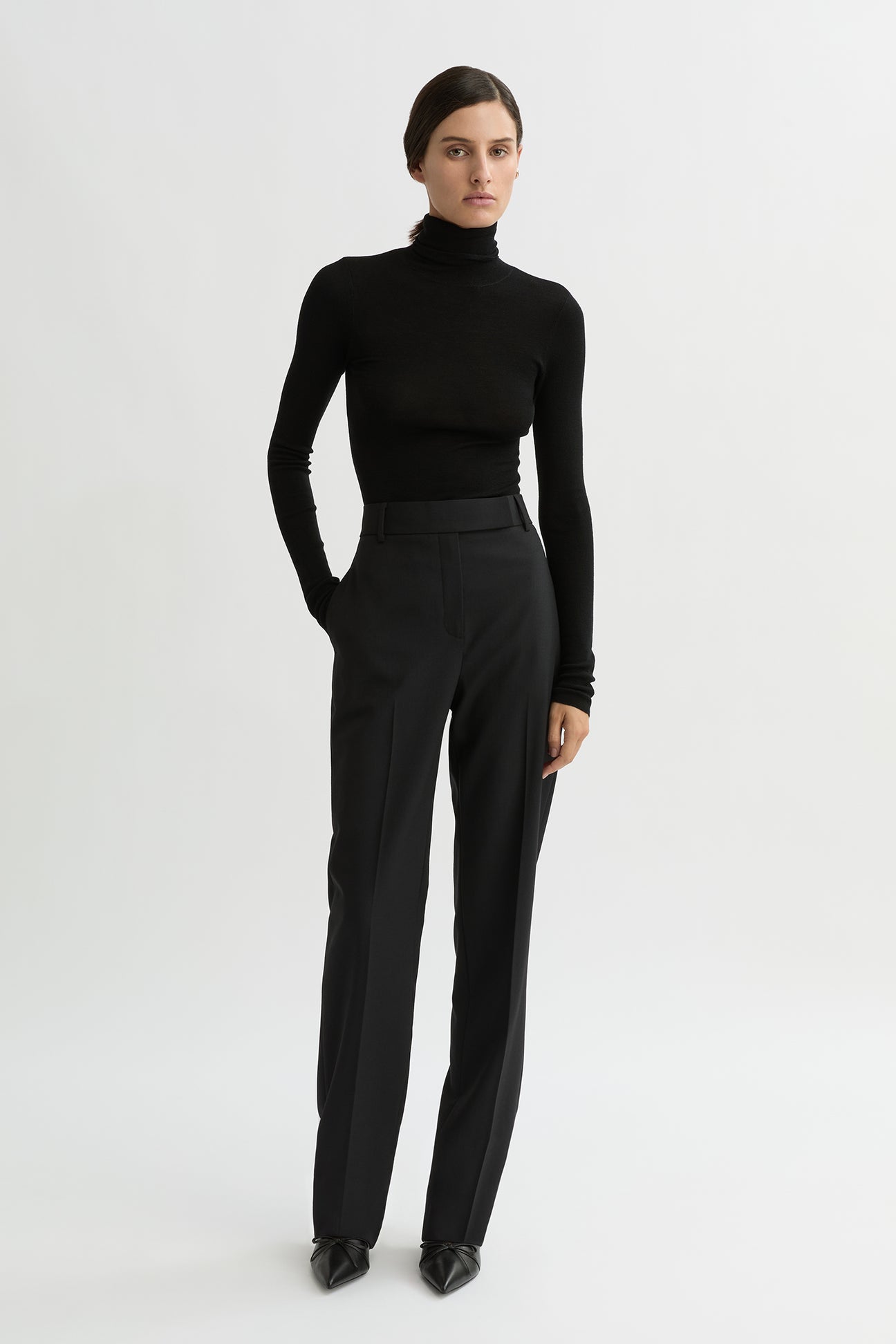 WILLOW-Australian_Designer-Astrid Tapered Pant Black