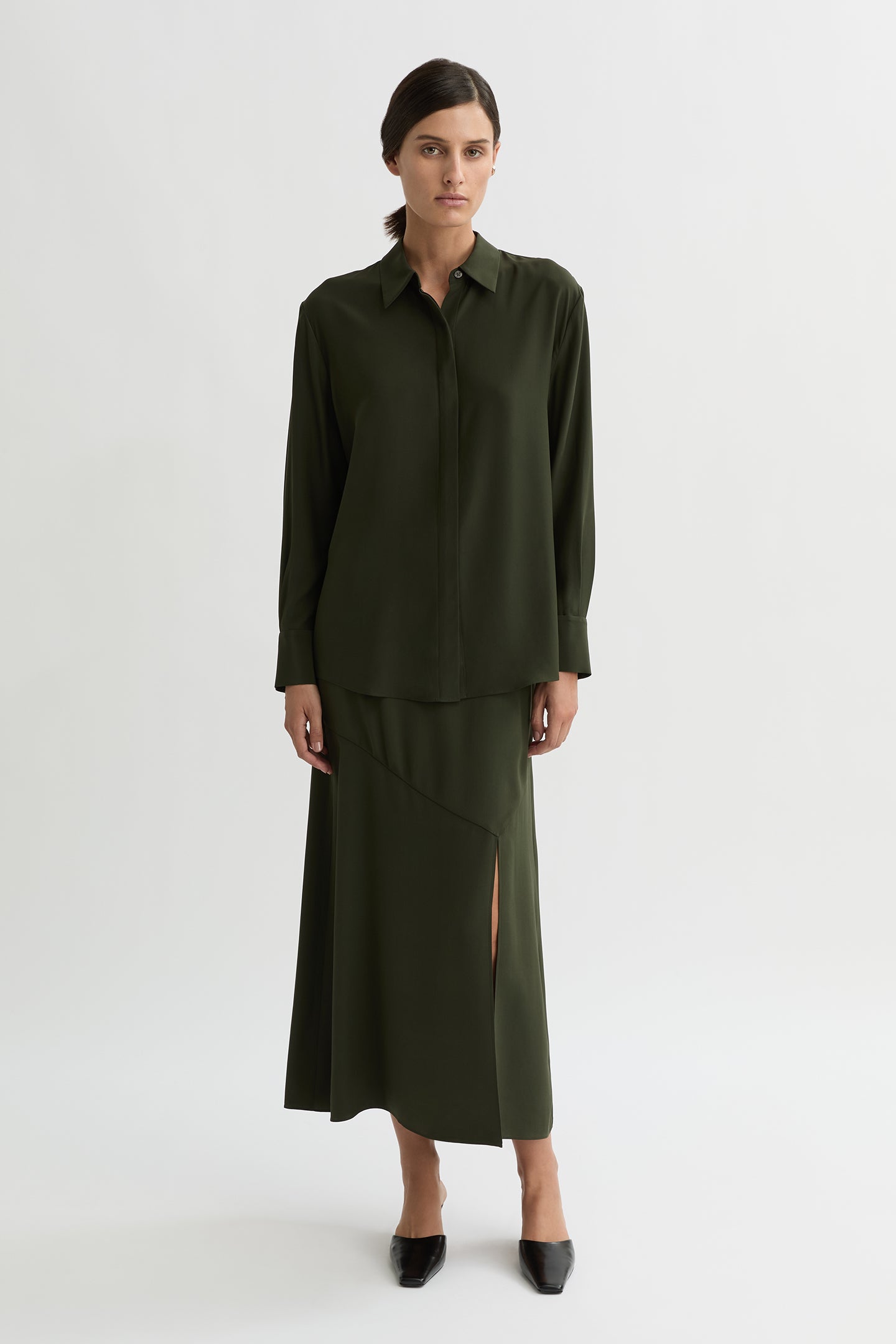 WILLOW-Australian_Designer-Carmelia Silk Shirt Pine