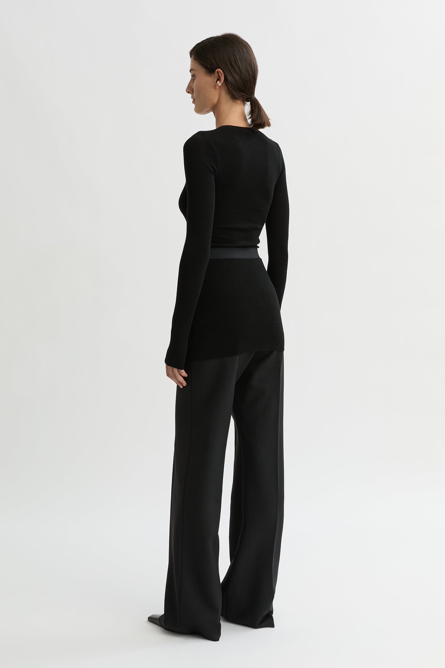 WILLOW-Australian_Designer-Cora Wool Crew Knit Black