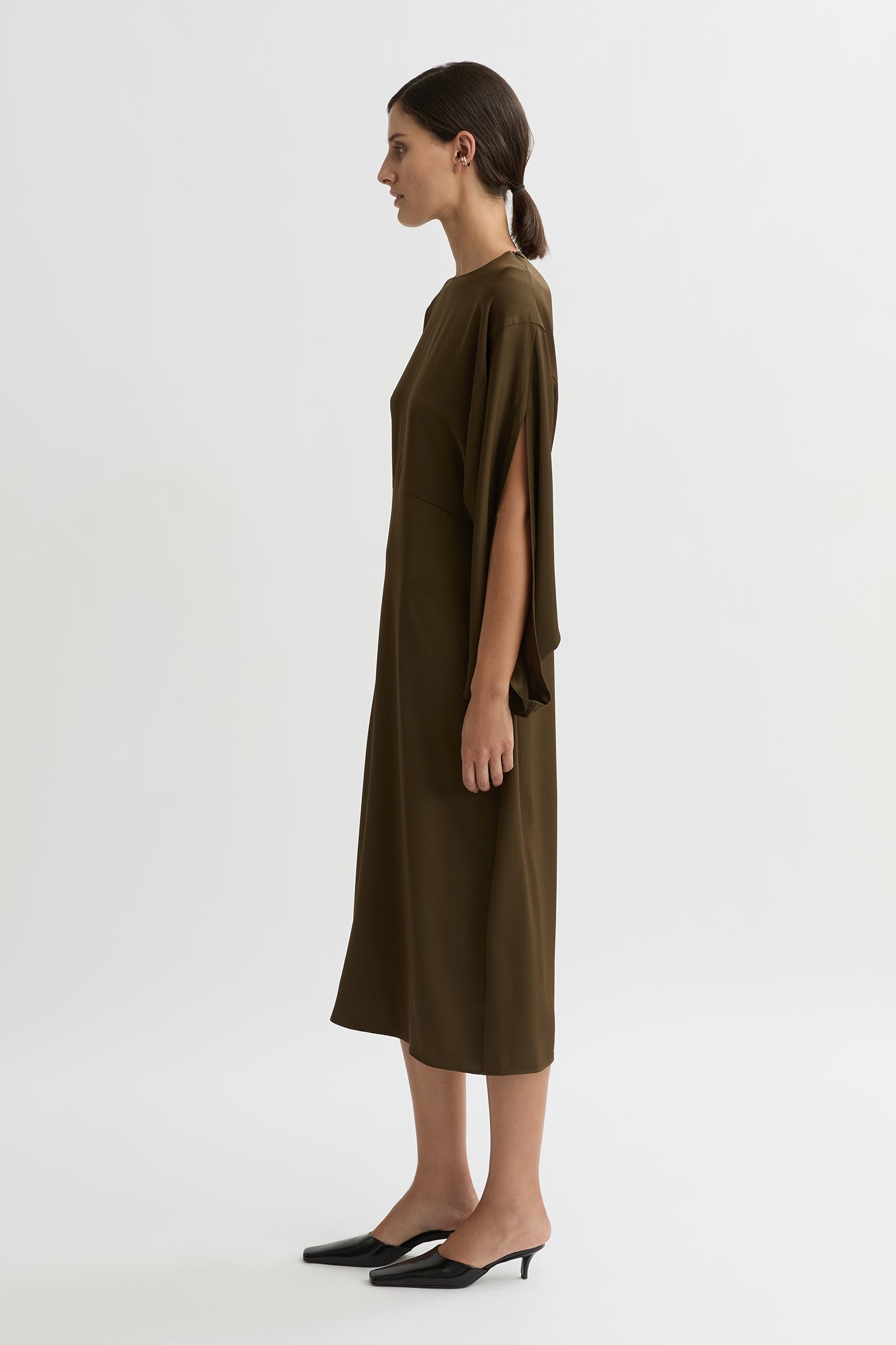 WILLOW-Australian_Designer-Helena Midi Dress Khaki