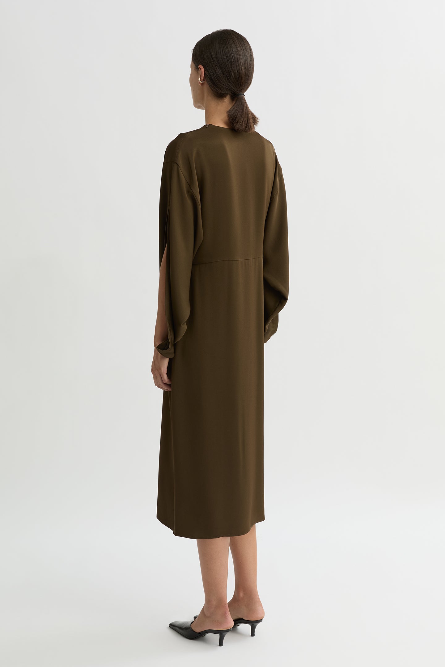 WILLOW-Australian_Designer-Helena Midi Dress Khaki